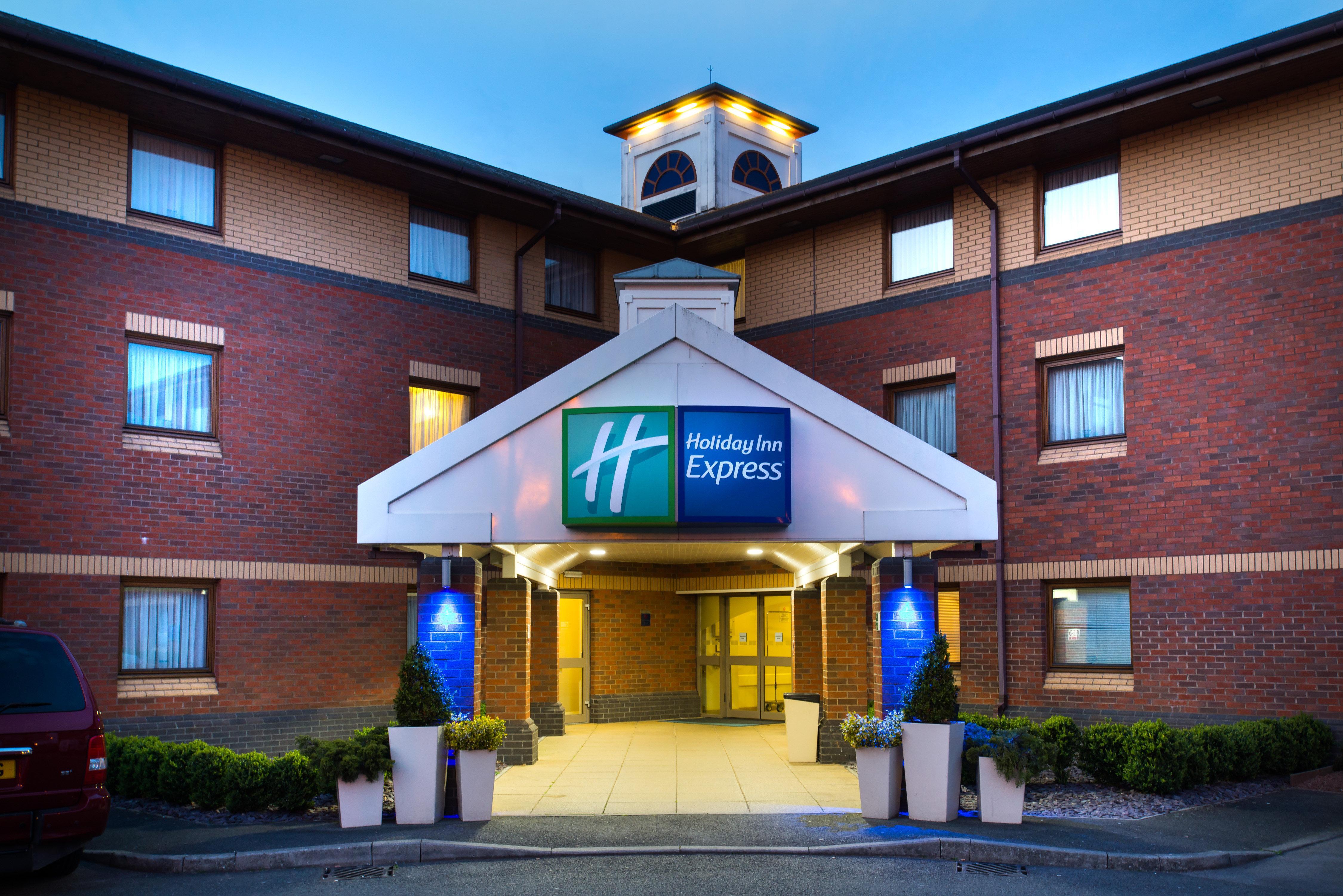 Holiday Inn Express Exeter East By Ihg Exterior foto