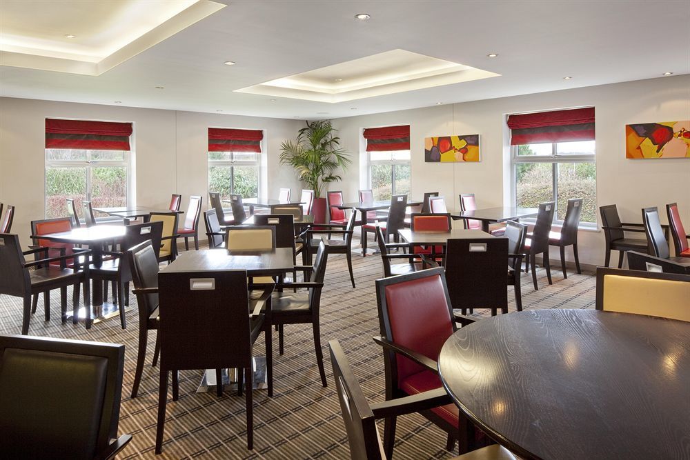 Holiday Inn Express Exeter East By Ihg Exterior foto